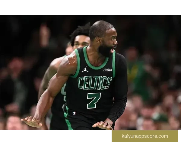 东部最新赔率出炉绿军领跑骑士尼克斯紧随活塞因坎宁安病情大幅下滑