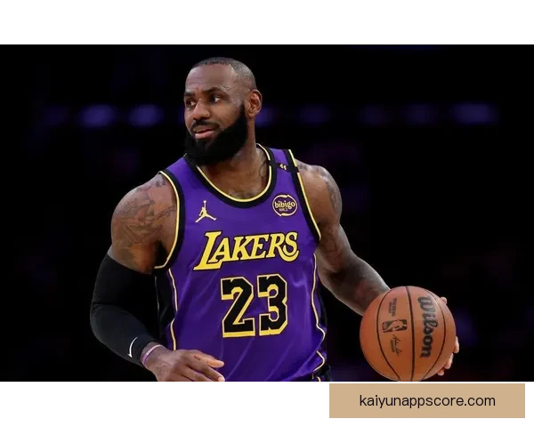 詹姆斯21次入选最佳阵容居首 美媒评10大难以打破的纪录 詹姆斯21次入选最佳阵容居首 美媒评10大难以打破的纪录